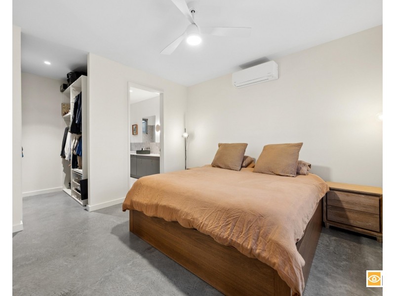10 Purvis Street, Hamilton Hill WA 6163