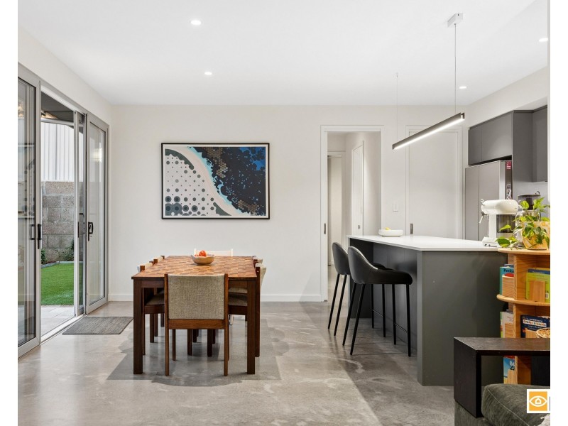 10 Purvis Street, Hamilton Hill WA 6163