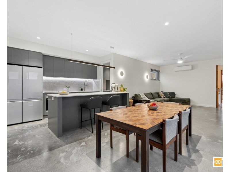 10 Purvis Street, Hamilton Hill WA 6163