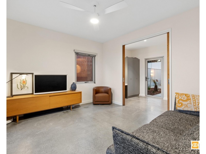 10 Purvis Street, Hamilton Hill WA 6163