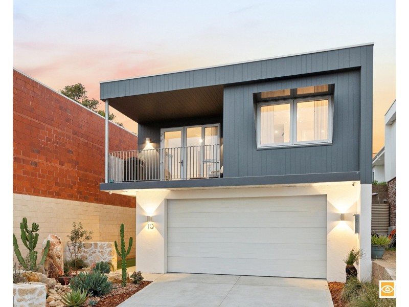 10 Purvis Street, Hamilton Hill WA 6163