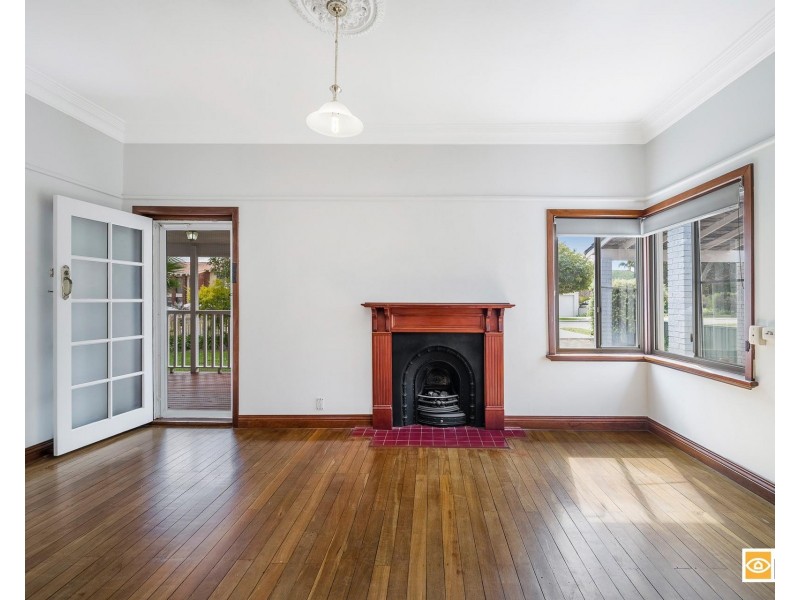 41B Cloister Avenue, Manning WA 6152