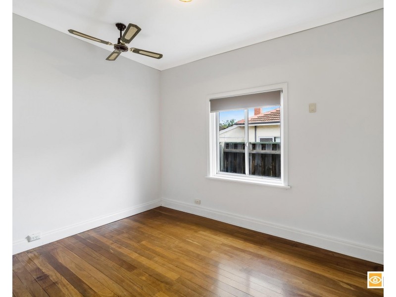 41B Cloister Avenue, Manning WA 6152