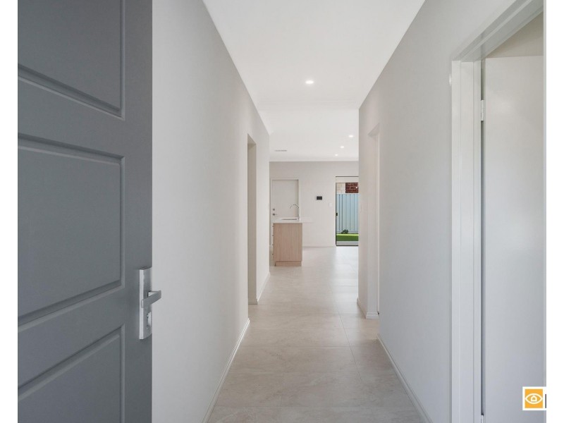 28B Bass Road, Bull Creek WA 6149