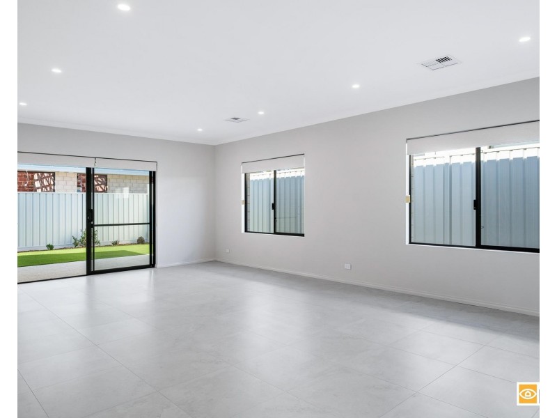28B Bass Road, Bull Creek WA 6149