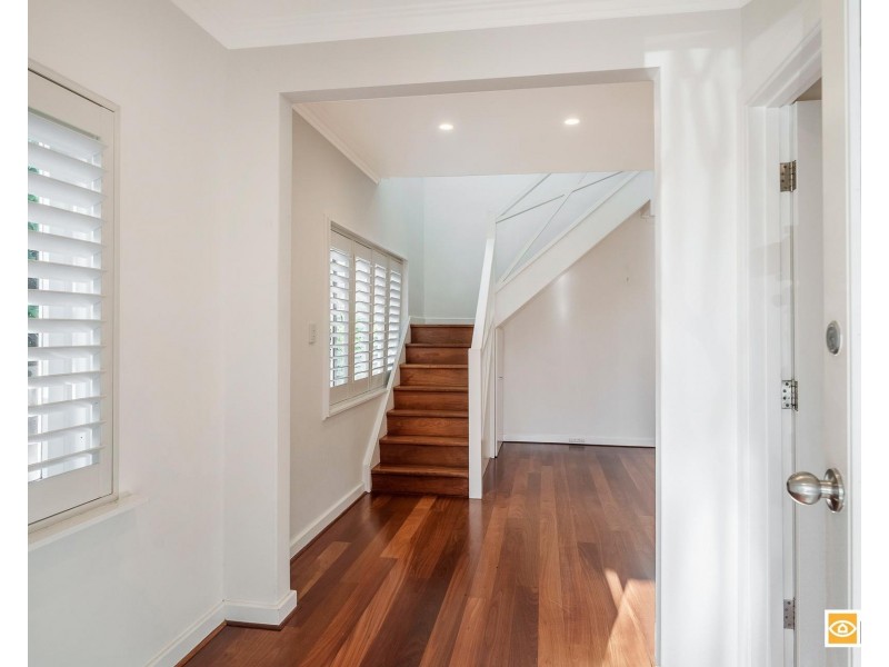 8 Caxton Road, Claremont WA 6010