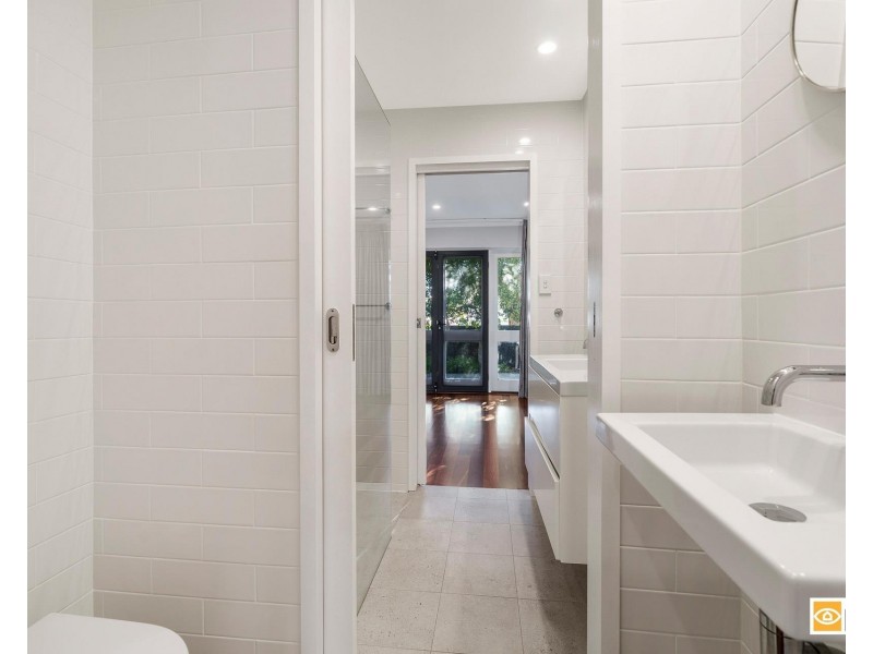 8 Caxton Road, Claremont WA 6010