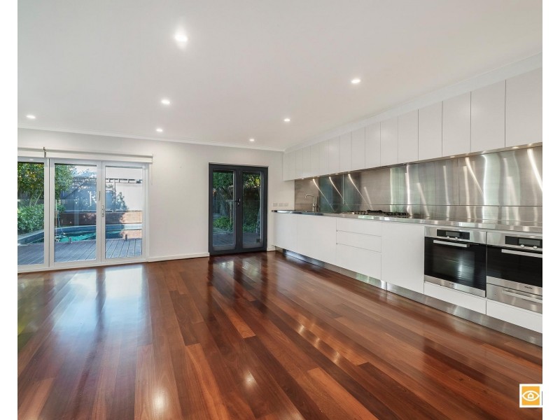 8 Caxton Road, Claremont WA 6010
