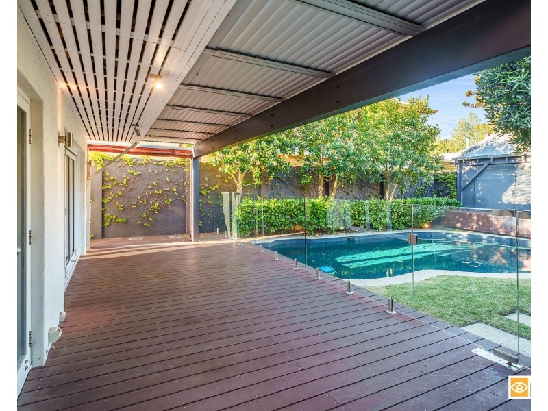 8 Caxton Road, Claremont WA 6010
