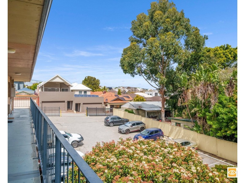 19/245 Cambridge Street, Wembley WA 6014