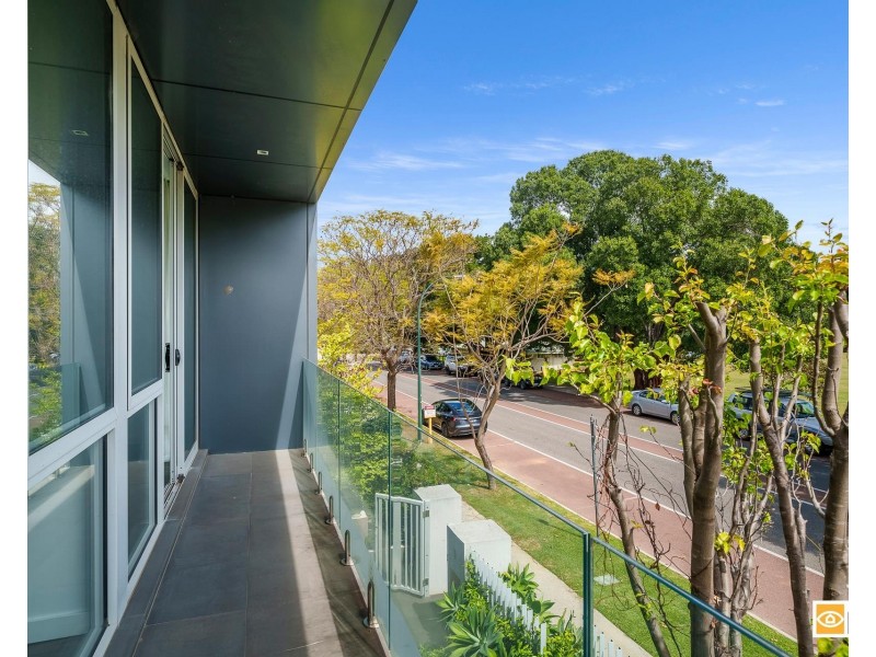132 Jersey Street, Jolimont WA 6014
