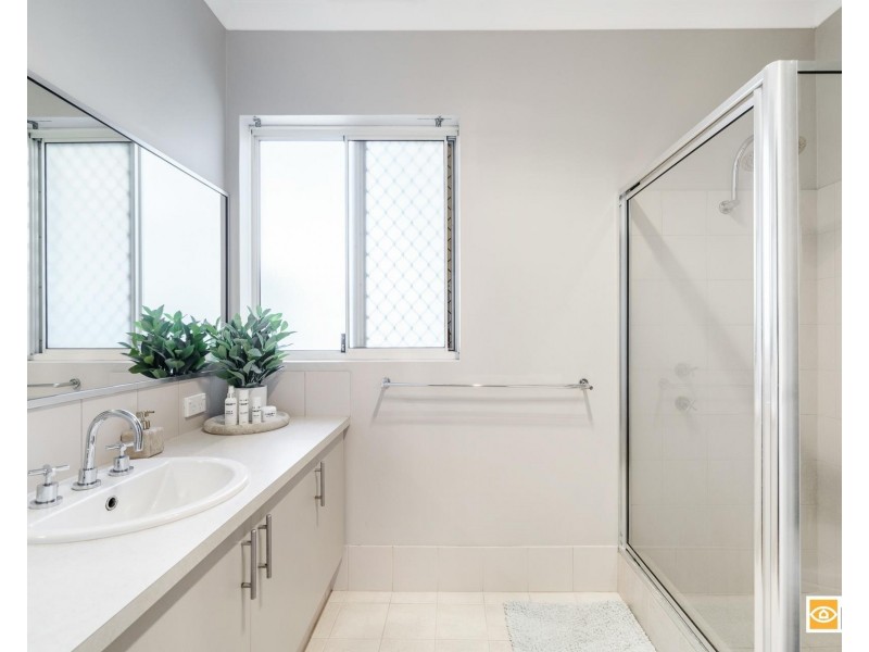 15 Duvall Parkway, Aveley WA 6069