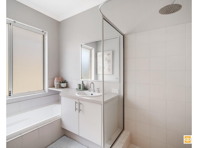 15 Duvall Parkway, Aveley WA 6069