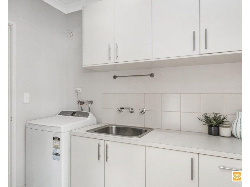 15 Duvall Parkway, Aveley WA 6069