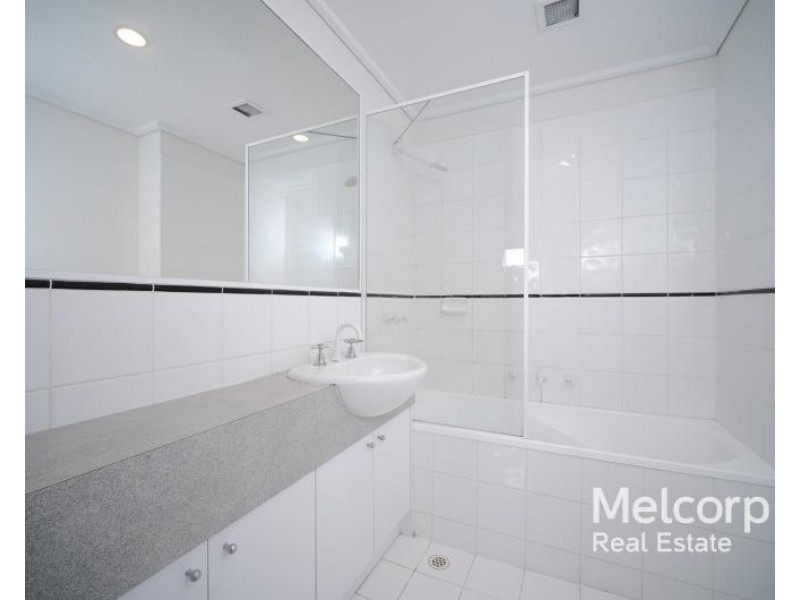 35/196 The Avenue, Parkville VIC 3052