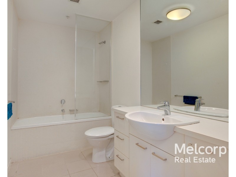 1205/15 Caravel Lane, Docklands VIC 3008