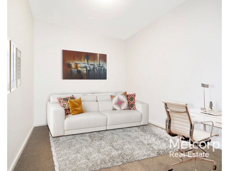 1704/318 Russell Street, Melbourne VIC 3000
