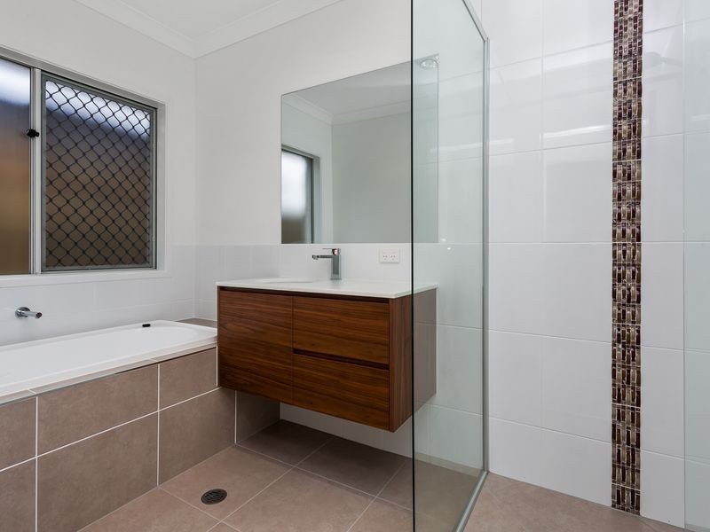 Lot 3 Penderyn Street, Doolandella QLD 4077