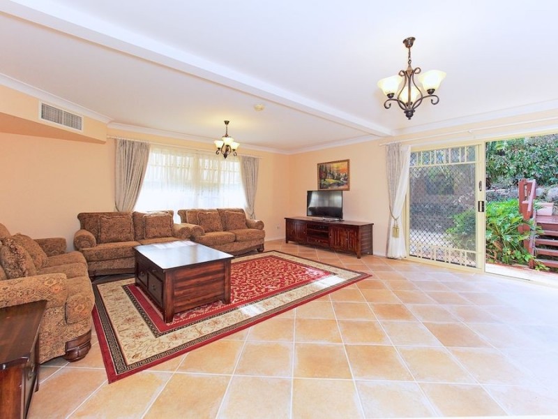 137 GALAXY STREET, Bridgeman Downs QLD 4035