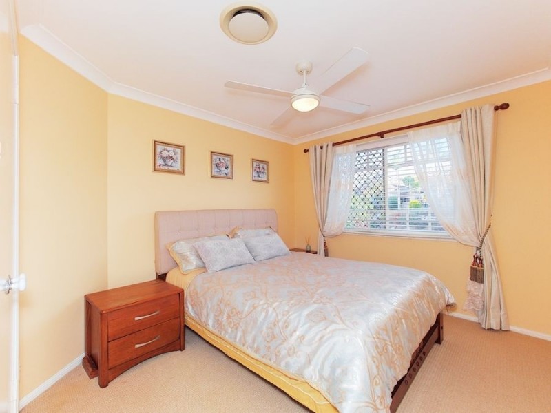 137 GALAXY STREET, Bridgeman Downs QLD 4035