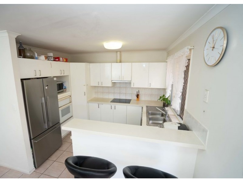 18 Serrata Circuit, Forest Lake QLD 4078