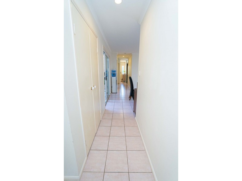 18 Serrata Circuit, Forest Lake QLD 4078