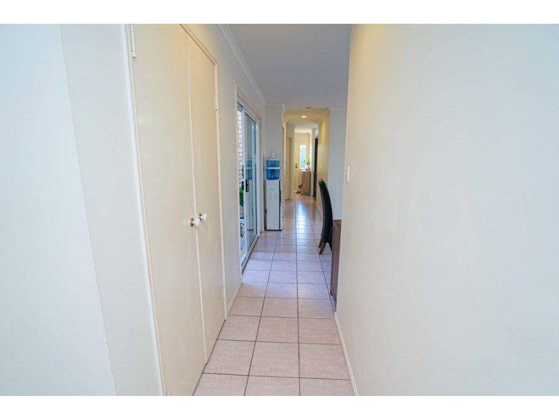 18 Serrata Circuit, Forest Lake QLD 4078