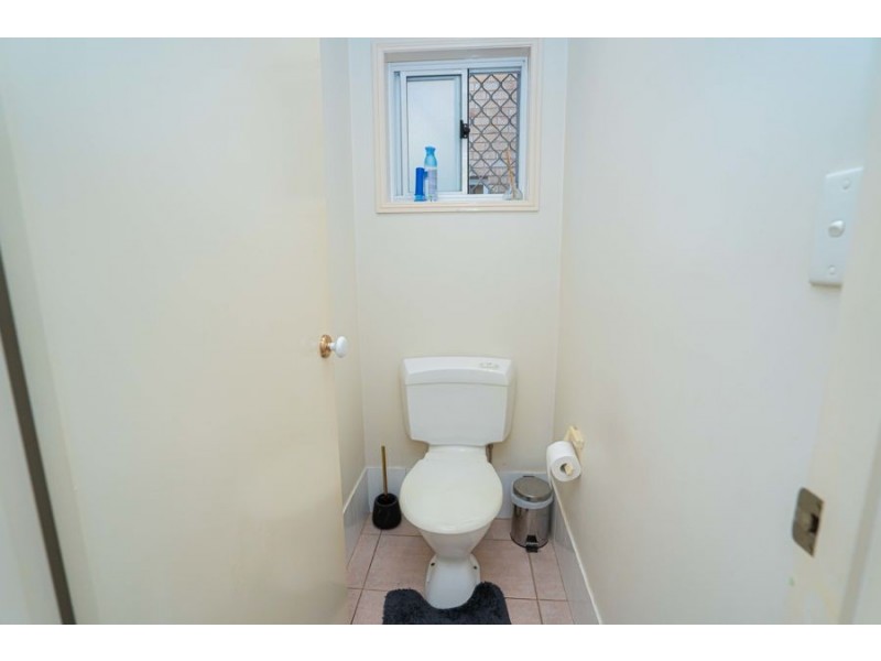 18 Serrata Circuit, Forest Lake QLD 4078