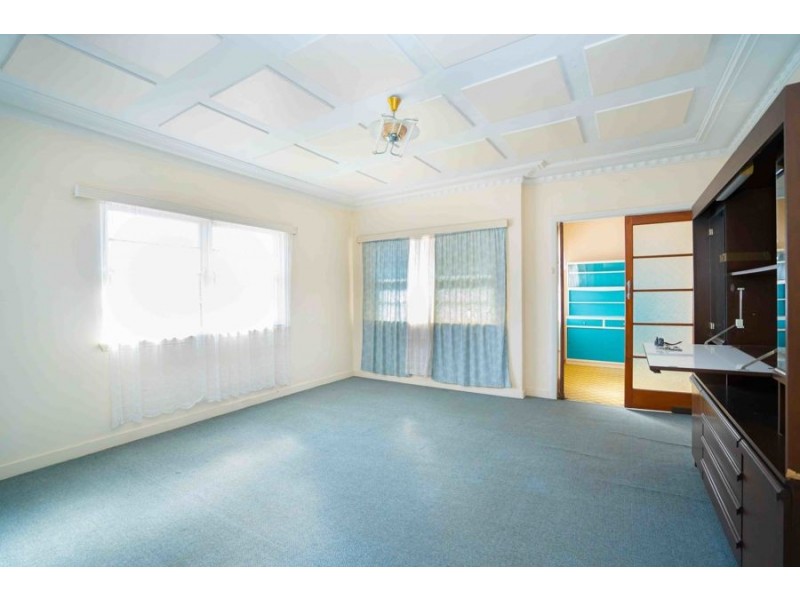 18 Weeroona Street, Chermside QLD 4032