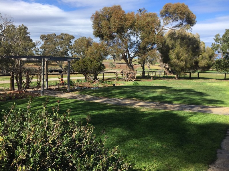 2370 Pine Hut Road, Keyneton SA 5353