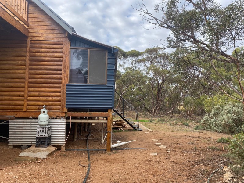 523 Black Hill Road, Cambrai SA 5353