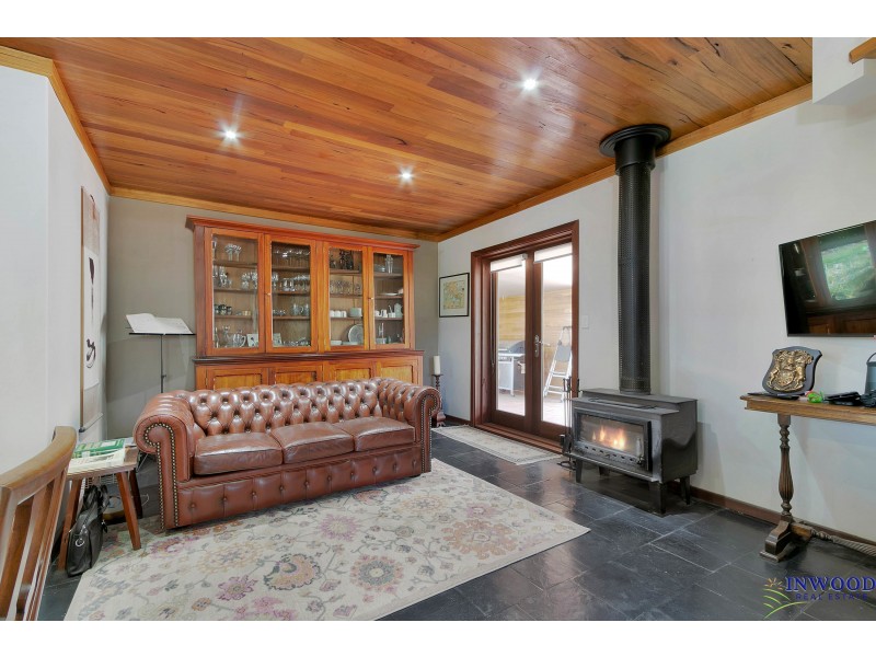 263 Warren Road, Williamstown SA 5351