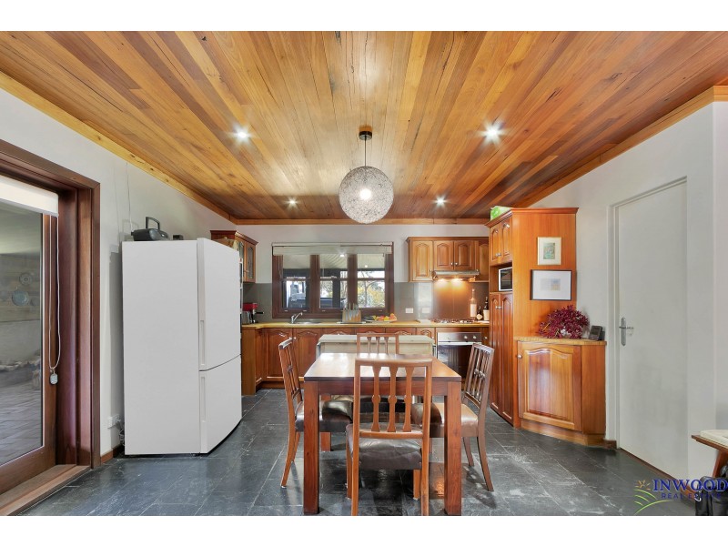 263 Warren Road, Williamstown SA 5351