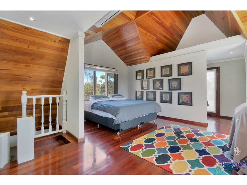 263 Warren Road, Williamstown SA 5351
