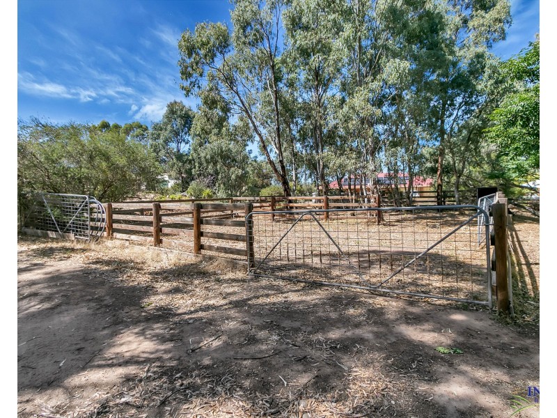857 Davenport Road, Mount Pleasant SA 5235