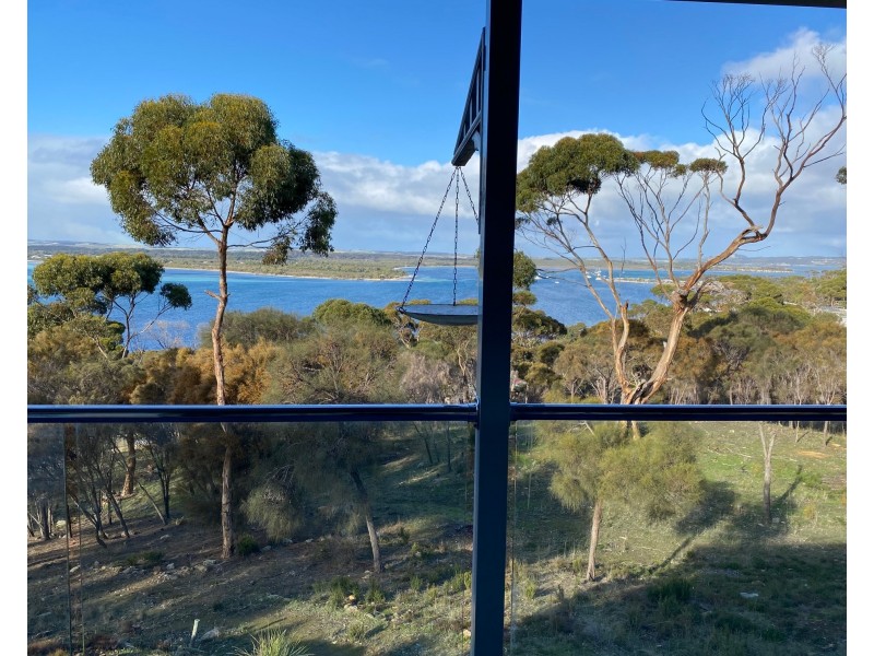 47 Falie Court, American River SA 5221