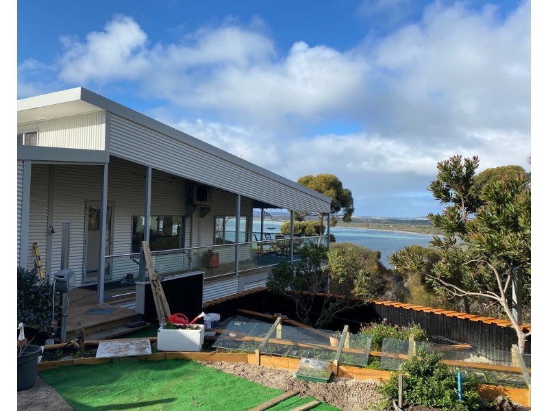 47 Falie Court, American River SA 5221