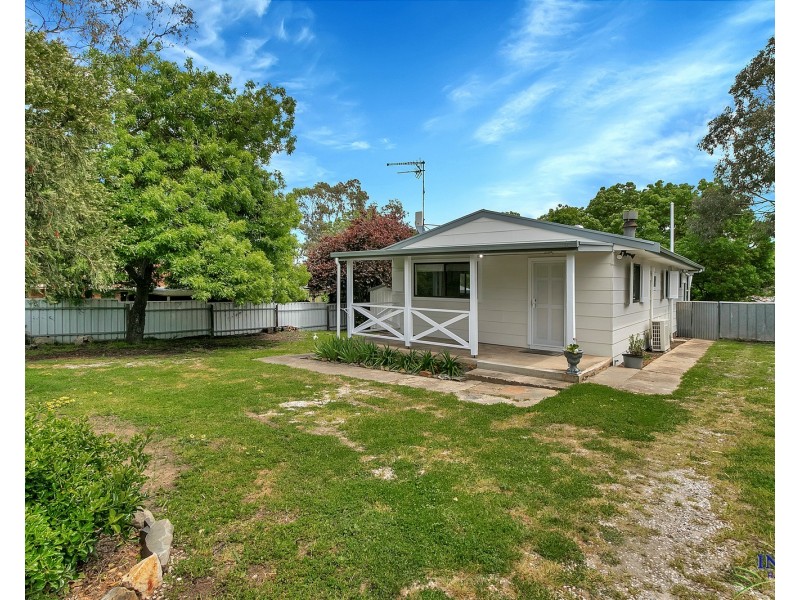 27 Hospital Road, Mount Pleasant SA 5235