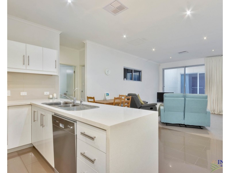 10/27-29 Metro Parade, Mawson Lakes SA 5095
