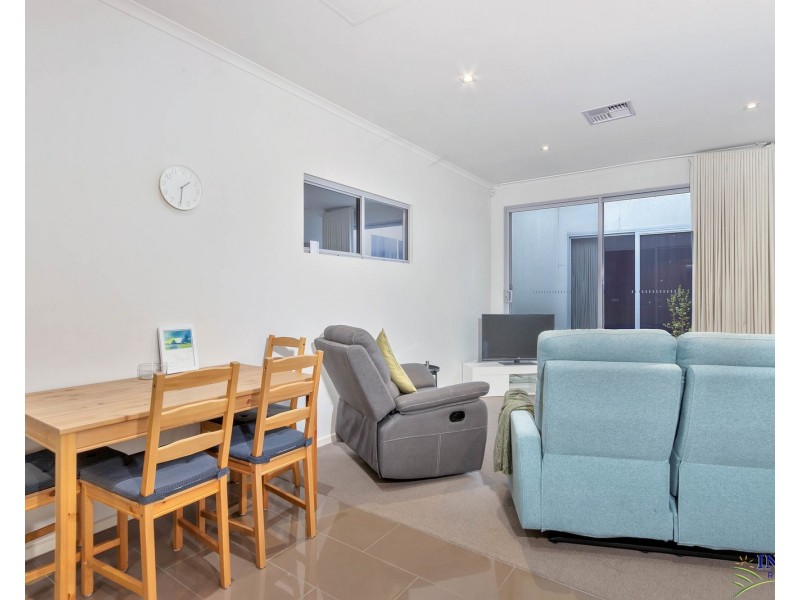 10/27-29 Metro Parade, Mawson Lakes SA 5095