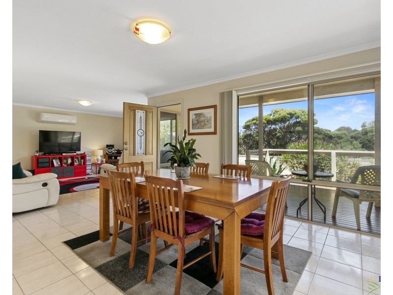 88 Tangara Drive, American River SA 5221