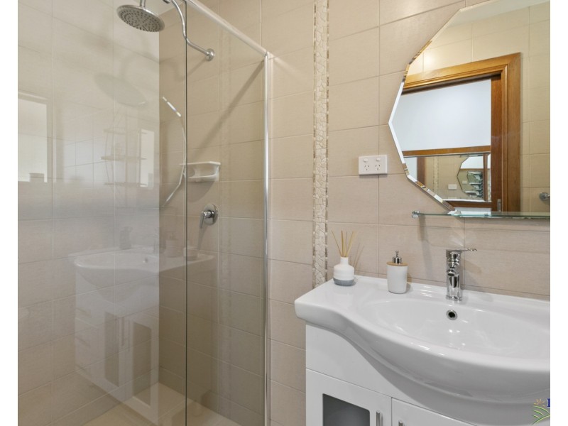 63 Bayview Road, American River SA 5221