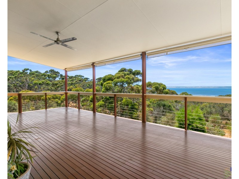 63 Bayview Road, American River SA 5221