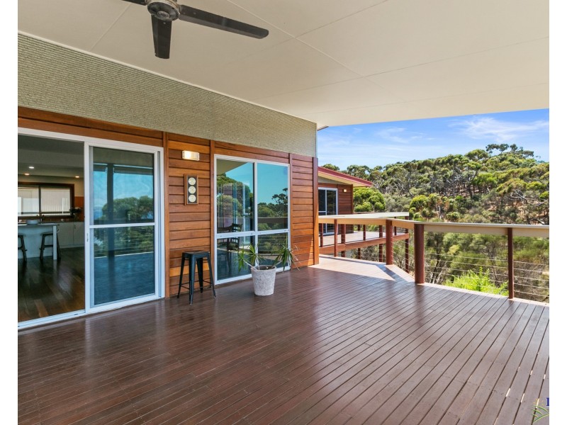 63 Bayview Road, American River SA 5221