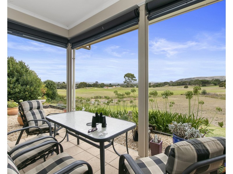 106 Rapid Drive, Mccracken SA 5211