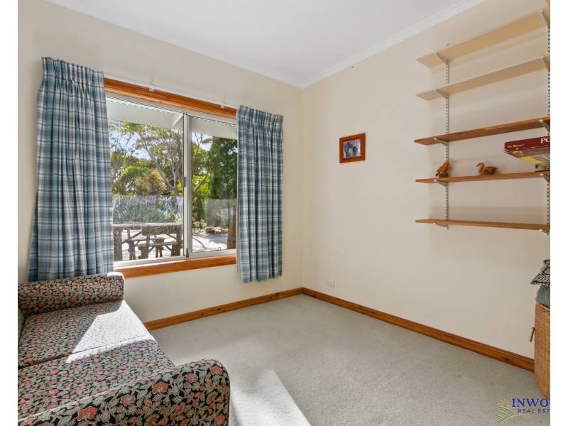 4022 Hog Bay Road, Dudley West SA 5222