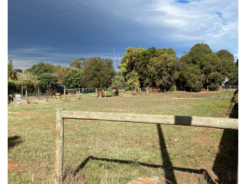 10 Lindner Avenue, Palmer SA 5237