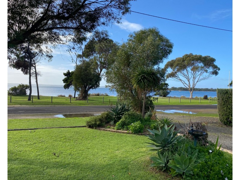 20 Tangara Drive, American River SA 5221