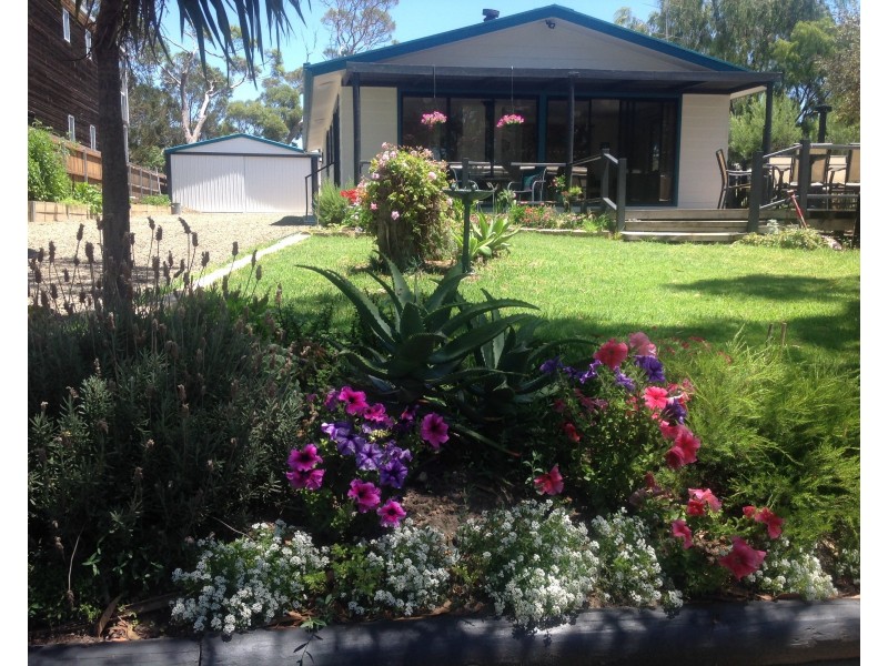 20 Tangara Drive, American River SA 5221