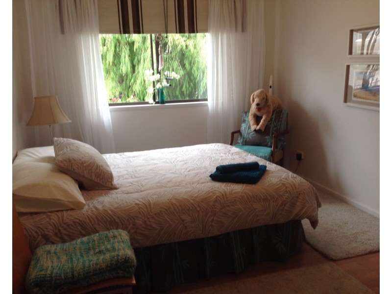 20 Tangara Drive, American River SA 5221